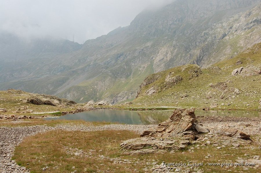 12-Riflessi nel lago di Pila.jpg